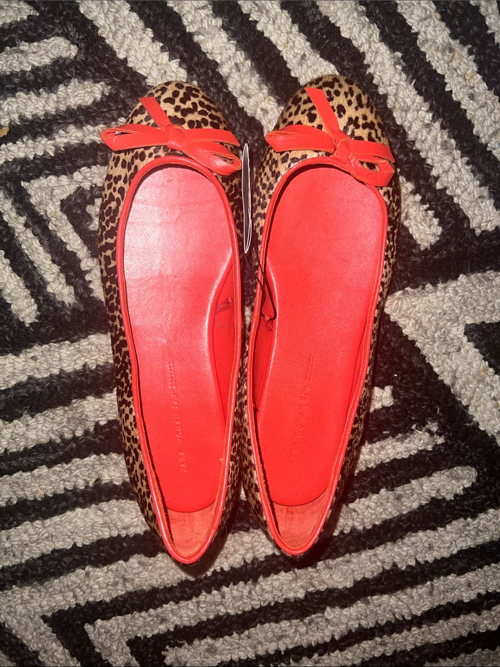 Zara Leopard Print Flats with Bright Red Interior and Bow - Picture 5 of 6